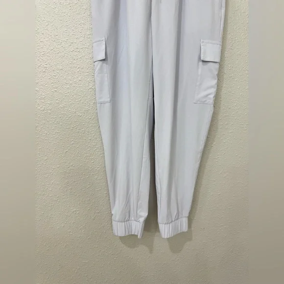 Adidas  Women’s Cargo Jogger Atlantic Pants size L NWT Gray - Picture 3 of 9